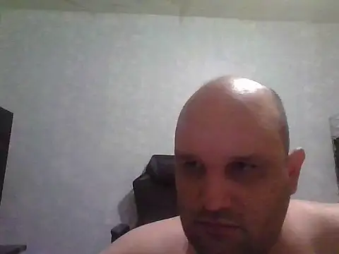 Snapshot of Heavy_RebellxX chatting on March 20, 2026, 4:35 am Heavy RebellxX online show from March 20, 2026, 4:35 am