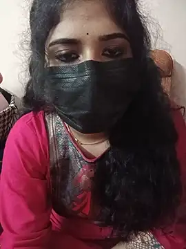 Sunitha28 online show from May 17, 2026, 3:56 pm