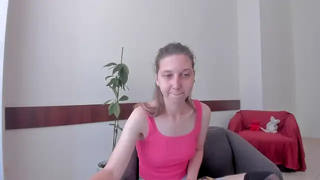 Snapshot of Ellina_Star chatting on June 22, 2026, 8:22 am Ellina Star online show from June 22, 2026, 8:22 am