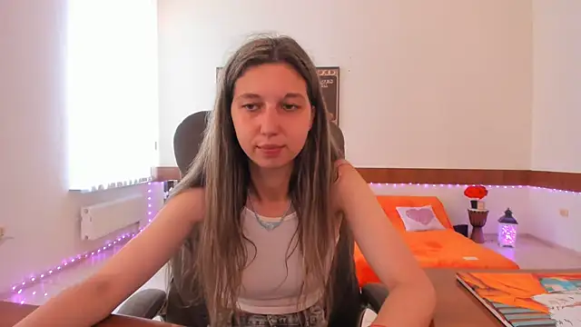 Snapshot of Ellina_Star chatting on July 17, 2026, 8:11 am Ellina Star online show from July 17, 2026, 8:11 am