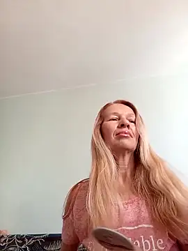 ViktoriaSexi1 online show from March 15, 2026, 5:36 am