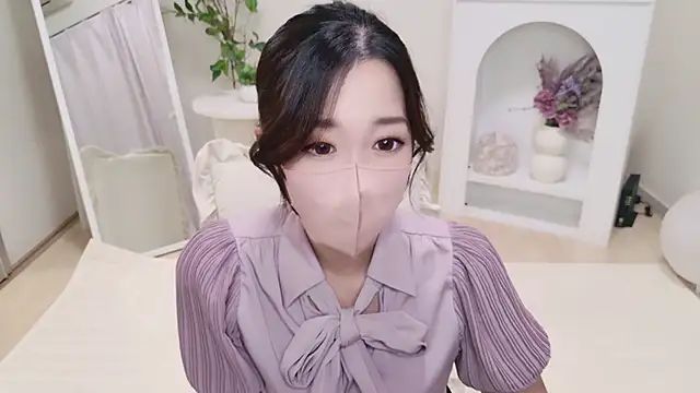 YURIKAsan  online show from June 10, 2026, 10:16 am