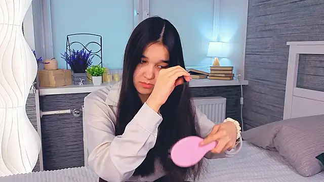 ShawtyCelina online show from March 18, 2026, 10:40 am