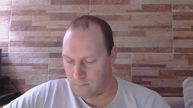 lustonfan online show from July 25, 2026, 12:44 pm