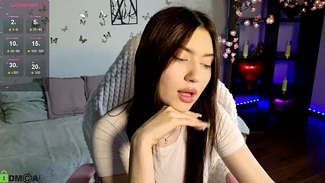 Sugar Kitten12 online show from June 11, 2026, 2:53 am
