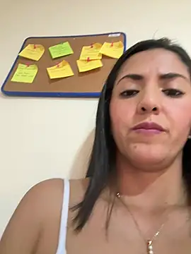 SamanthaWalker  online show from April 1, 2026, 2:03 pm