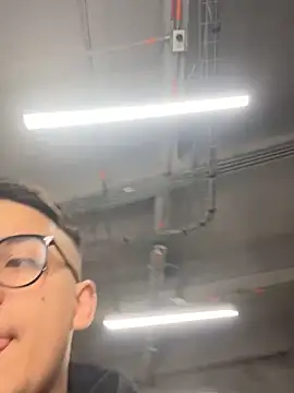 OliverTabordaa online show from April 2, 2026, 11:39 am