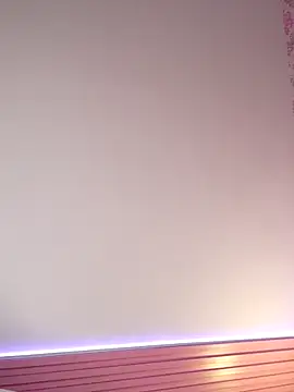 Jade rous online show from April 14, 2026, 11:37 am