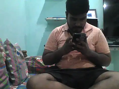 Snapshot of Foxboy65 chatting on May 23, 2026, 7:13 pm Foxboy65 online show from May 23, 2026, 7:13 pm