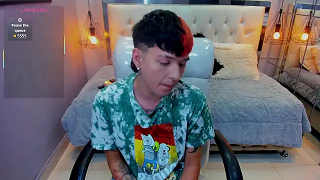 Santiago morgan online show from April 18, 2026, 10:43 pm