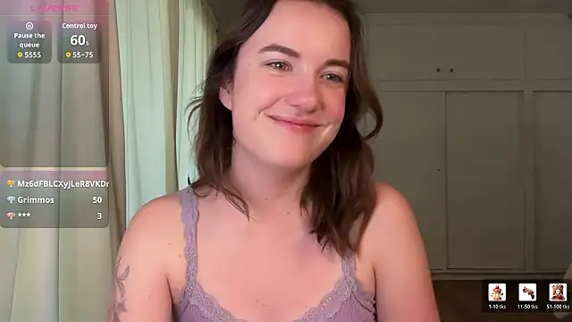 summerxo online show from March 16, 2026, 1:13 am