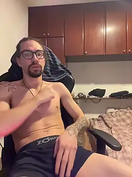 psycrema online show from April 12, 2026, 6:22 pm