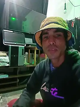 soyxx18 online show from June 25, 2026, 9:42 pm