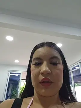 Pretty Julieta online show from April 1, 2026, 7:22 pm