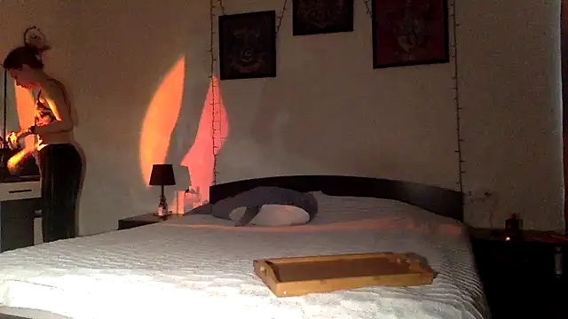 Milk shakeee online show from March 12, 2026, 8:51 am