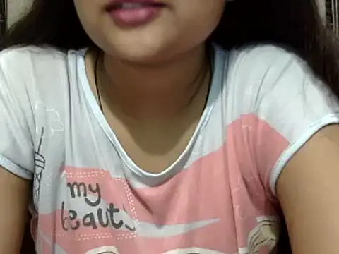 Snapshot of NayraG chatting on June 23, 2026, 4:49 pm NayraG online show from June 23, 2026, 4:49 pm