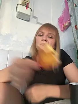 Snapshot of lovely_angel_baby chatting on June 6, 2026, 5:23 am lovely angel baby online show from June 6, 2026, 5:23 am