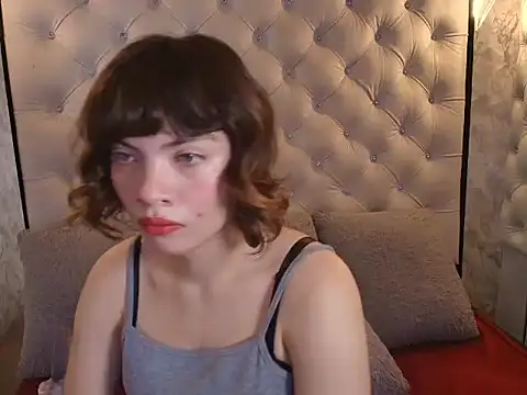 Snapshot of LiaSweetxx chatting on March 8, 2026, 11:35 am LiaSweetxx online show from March 8, 2026, 11:35 am