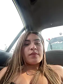 Issa pinkk online show from March 27, 2026, 8:21 pm