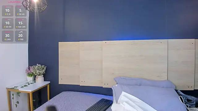 Em1ly jones online show from April 4, 2026, 11:50 am