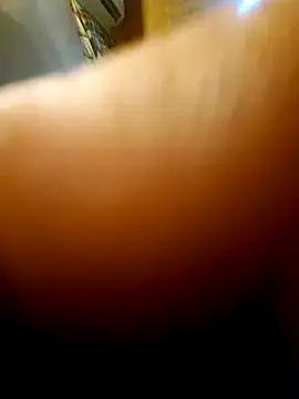 Janoskecskes online show from April 7, 2026, 3:52 am