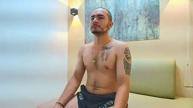 LUCA KINGG online show from March 13, 2026, 7:41 pm