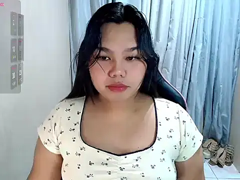 urasian prettyrica online show from July 11, 2026, 9:59 pm