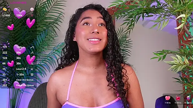 Snapshot of SoyJuliana_19 chatting on May 30, 2026, 12:11 pm SoyJuliana 19 online show from May 30, 2026, 12:11 pm