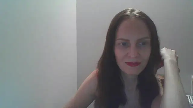 Snapshot of AnnaTight chatting on August 3, 2026, 5:52 pm AnnaTight online show from August 3, 2026, 5:52 pm