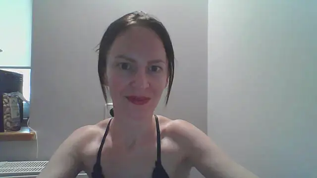 Snapshot of AnnaTight chatting on August 2, 2026, 8:23 am AnnaTight online show from August 2, 2026, 8:23 am