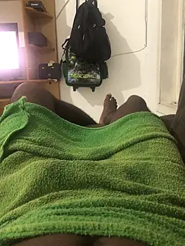 Henriqueamoror online show from March 15, 2026, 3:35 am