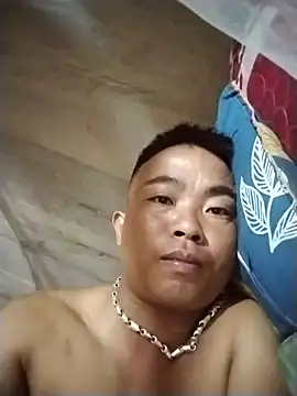 Snapshot of mylove-cute chatting on July 9, 2026, 1:32 pm mylove-cute online show from July 9, 2026, 1:32 pm