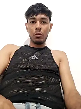 Snapshot of Diamond_Liam chatting on March 16, 2026, 2:08 am Diamond Liam online show from March 16, 2026, 2:08 am