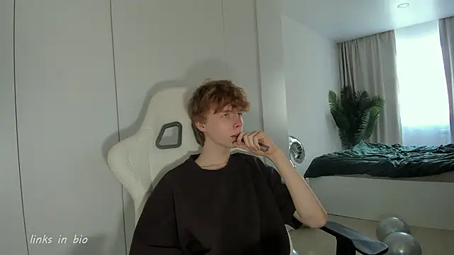 Wawesuc online show from March 17, 2026, 9:34 am