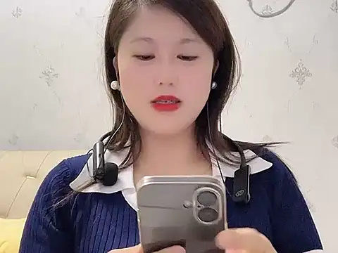 Snapshot of wo610229 chatting on March 9, 2026, 7:12 am wo610229 online show from March 9, 2026, 7:12 am