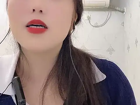 Snapshot of wo610229 chatting on March 8, 2026, 7:33 am wo610229 online show from March 8, 2026, 7:33 am