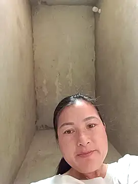 Yuhi3d online show from April 5, 2026, 2:40 am