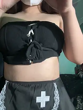Snapshot of Beautiful_roses chatting on May 3, 2026, 2:53 pm Beautiful roses online show from May 3, 2026, 2:53 pm