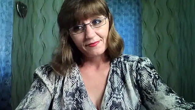Snapshot of Alisaprice077 chatting on August 7, 2026, 7:03 am Alisaprice077 online show from August 7, 2026, 7:03 am