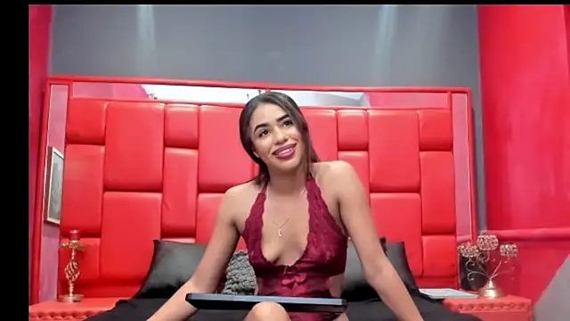 WendyOquendo online show from May 19, 2026, 11:28 am