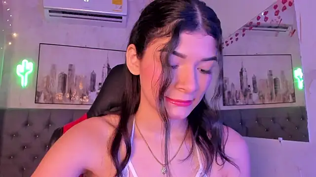 karolina vince online show from June 2, 2026, 3:39 am