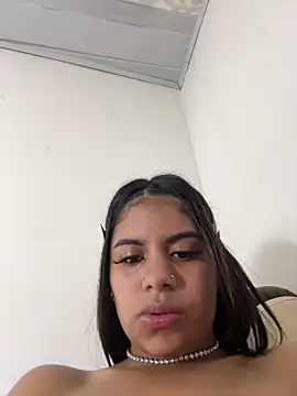 Jarilin-Mia online show from April 6, 2026, 4:46 am