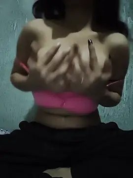 nidhii nude online show from May 16, 2026, 12:42 am