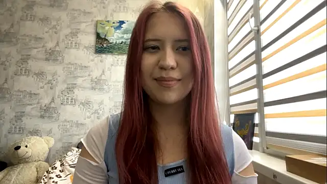 YasmineGuelpa online show from March 9, 2026, 3:15 pm