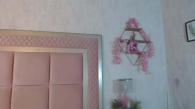 Madii  online show from March 28, 2026, 12:06 pm