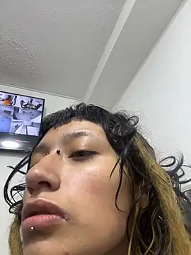 Snapshot of baby_akuma chatting on March 17, 2026, 3:53 am baby akuma online show from March 17, 2026, 3:53 am