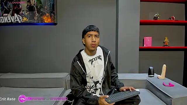 Ender h0tt online show from April 22, 2026, 2:02 pm