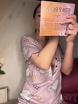 BackDoorPrincesss online show from March 29, 2026, 6:37 am