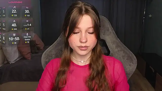 Kristy Bell1 online show from April 14, 2026, 7:13 am