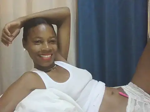 niki301 online show from March 13, 2026, 2:33 pm